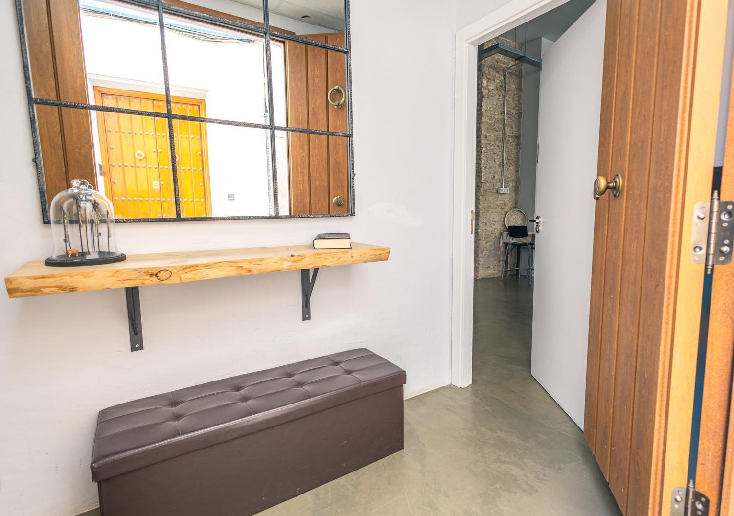 Апартаменты Loft-Style Ground Floor Flat Севилья Экстерьер фото