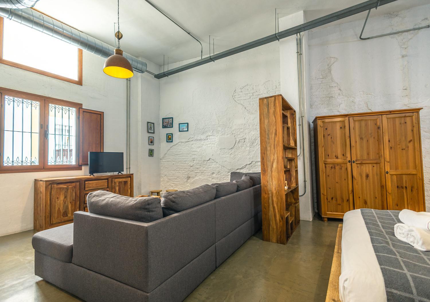 Апартаменты Loft-Style Ground Floor Flat Севилья Экстерьер фото